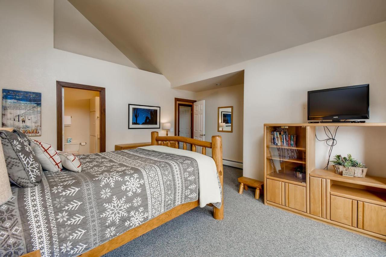 Pinecreek #F - 3 Bedroom - Close To Town - Shuttle To Slopes - Pool And Hot Tub Access Breckenridge Exterior photo