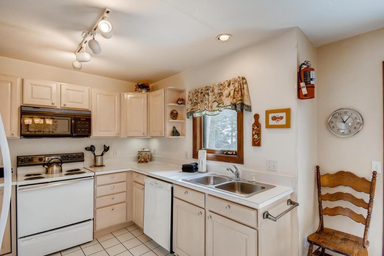 Pinecreek #F - 3 Bedroom - Close To Town - Shuttle To Slopes - Pool And Hot Tub Access Breckenridge Exterior photo