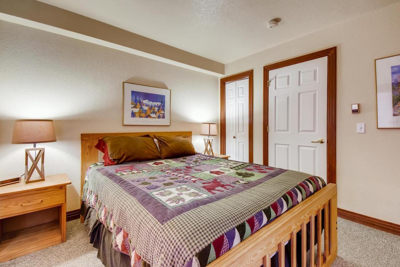 Pinecreek #F - 3 Bedroom - Close To Town - Shuttle To Slopes - Pool And Hot Tub Access Breckenridge Exterior photo
